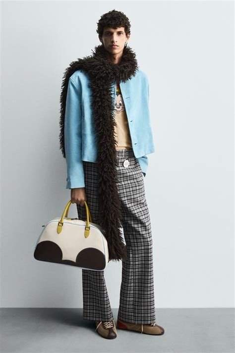 LEATHER CROSSBODY BAG HARRY LAMBERT FOR ZARA X DISNEY - Bone White ...