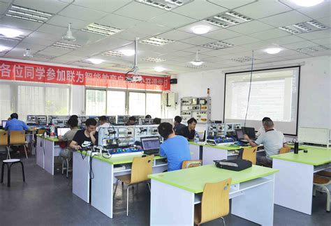 如何选择上海PLC编程培训机构_上海纬控教育科技有限公司