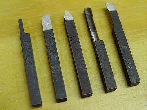 HSS Cutting Tools - HSS Hand Tap Exporter from Mumbai