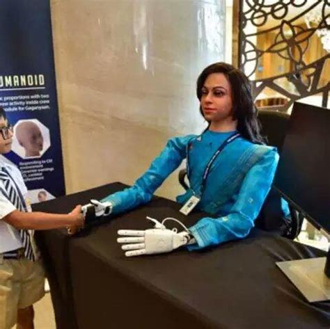 India Will Send Female Robot 'Vyommitra' To Space in Gaganyaan Mission