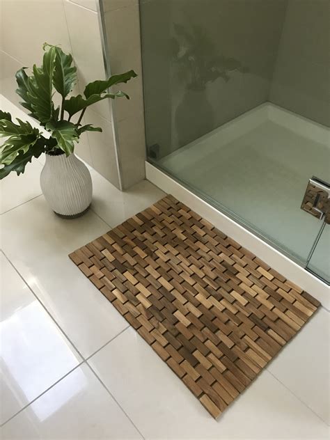 Hip-o Modern Living | Small Teak Indoor/Outdoor Bath & Floor Mat