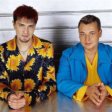 Создать мем "руки вверх!, звезды 90 х, руки вверх сергей жуков ...