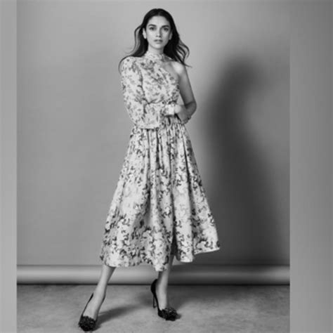 Aditi Rao Hydari looks like a breath of fresh air on the latest cover ...