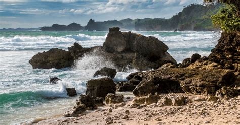 Java Indonesia Beaches 的图像结果