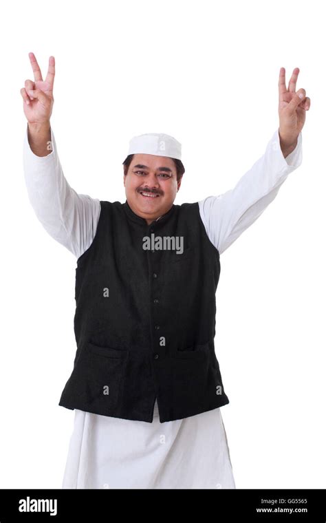 Politician Doing Peace Sign 的图像结果