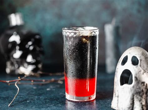 13 Spooky Halloween Cocktails to Wow Your Guests