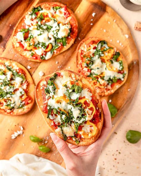 Naan Pizza - Eat Love Namaste