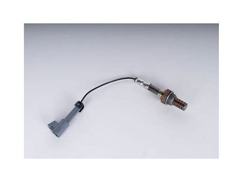 2005 Saturn Relay Upstream O2 Sensor Replacement 的图像结果