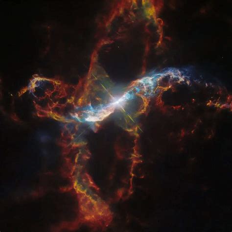 7 Breathtaking Pictures Of Stars Shot By NASA Hubble Space Telescope ...