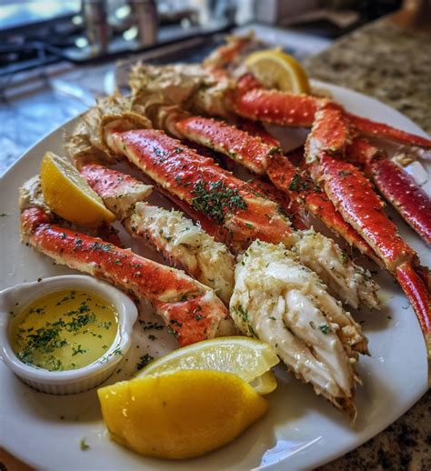 Types of Crab Legs: 4 Delicious Varieties to Savor – Vihaad Recipes
