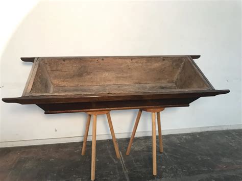 Antique Dough Trough — Arteveneta