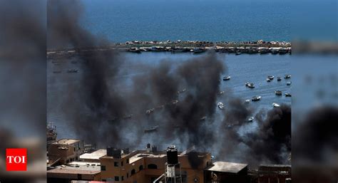 Israel Palestine conflict news: Palestinians flee as Israeli artillery ...