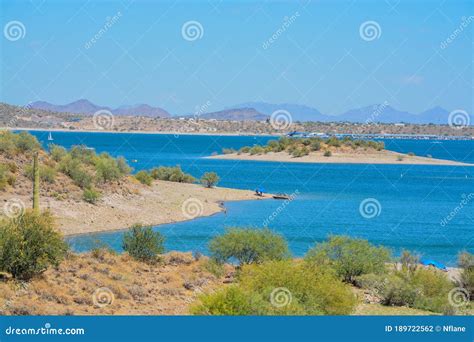 View of Lake Pleasant in Lake Pleasant Regional Park, Sonoran Desert ...