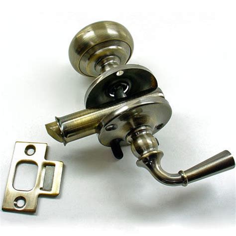 Latch door knob – Door Knobs