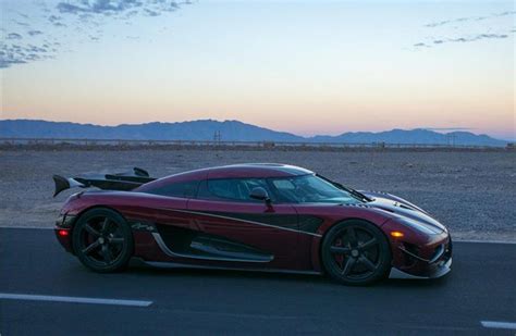 Koenigsegg breaks production car speed record | Autocar Professional