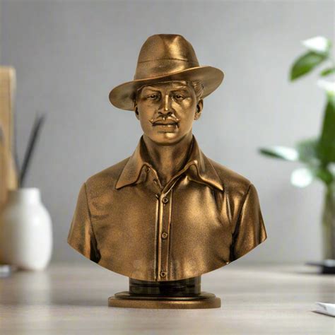 Bhagat Singh Bust Sculpture | Buy now | SILAII.com