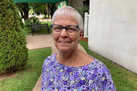 Mon Health Stonewall Jackson Memorial Hospital breast cancer patient ...