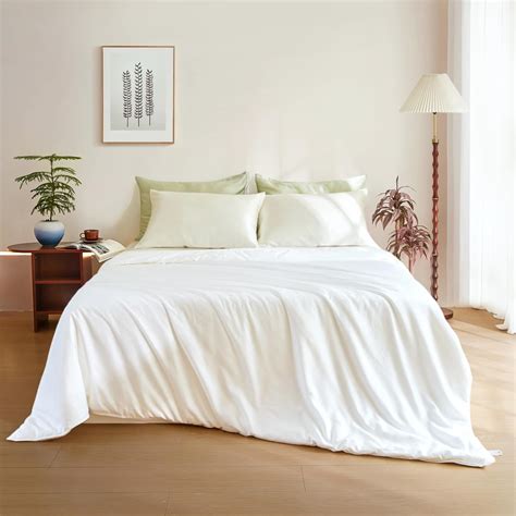 Amazon.com: THXSILK 100% Mulberry Silk Filled Duvet Insert/Silk ...