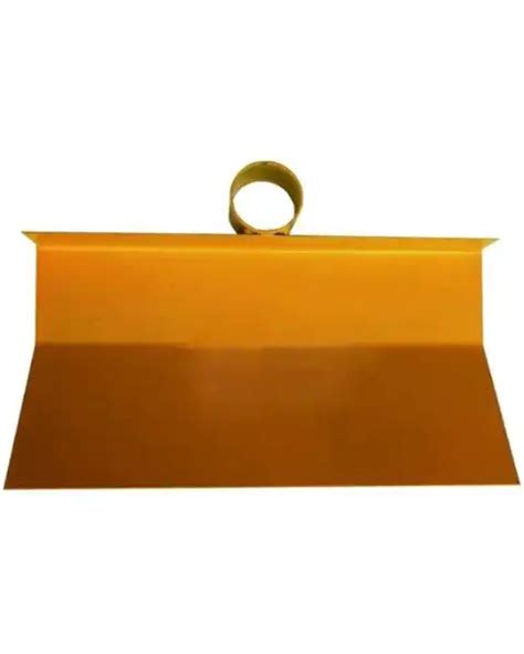 Buy Bharat Cow Dung Fawda- Spade (Without Handle) @ ₹424 | BigHaat