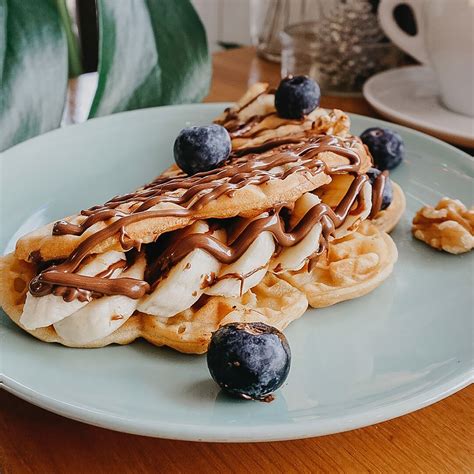 Understanding the Meaning of "Mia Cara" – A Detailed Guide