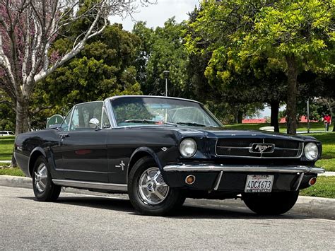 1964 1/2 Ford Mustang Owned by the Same Family Since New Is Amazingly Original - autoevolution