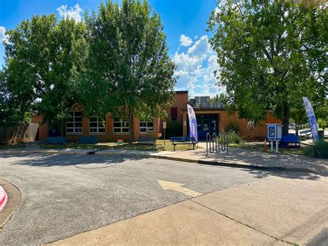 Harris Elementary School