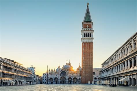 St. Mark's Square Wallpaper - Transform Your Space with Stunning ...