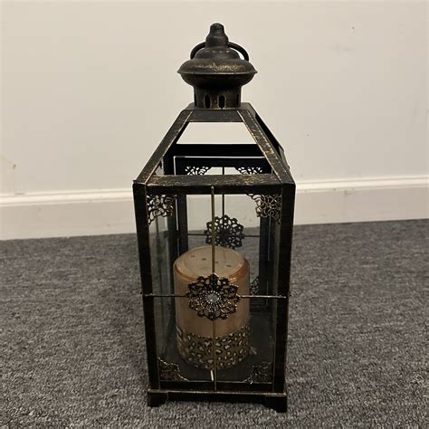 Pier One Mosaic Lantern Pier One Sydney Harbour | Sydney, Australia