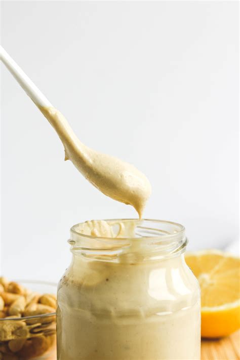 Vegan Roasted Garlic Aioli - Okonomi Kitchen