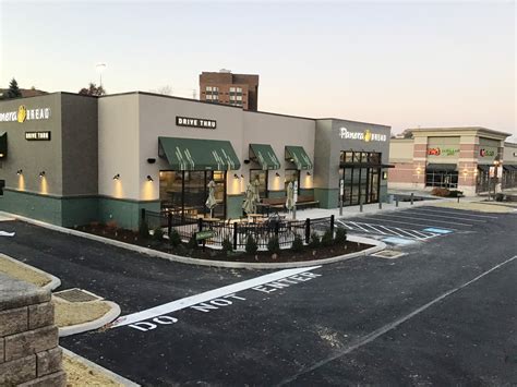 High Pointe Commons - Levin Management