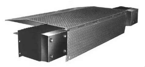 Dock Leveler - Manual Edge Dock Leveler Trader - Wholesaler ...