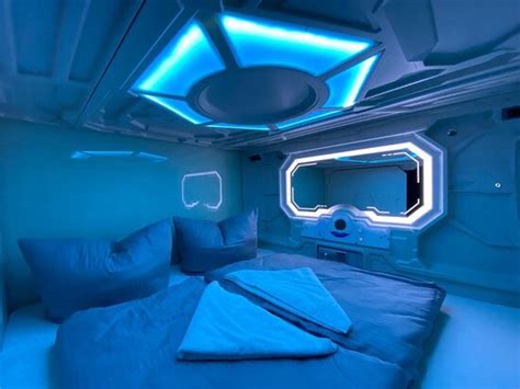 SPACE NIGHT CAPSULE HOSTEL (Berlin) - Capsule Hotel Reviews, Photos ...