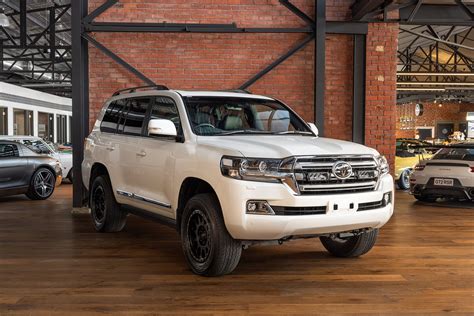 2021 Toyota Land Cruiser VDJ200R Sahara Horizon - Richmonds