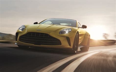 L’Aston Martin Vantage 2025 sort ses gros muscles - Guide Auto