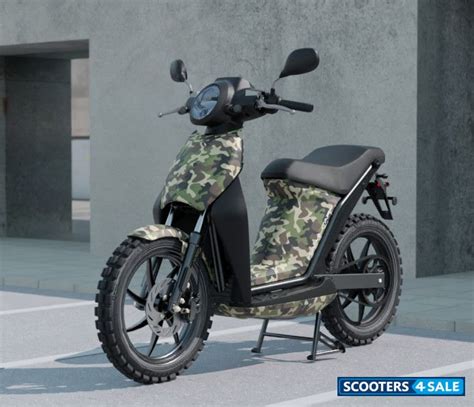 eBikeGo Muvi Military Electric Scooter price, mileage, colours, photos ...