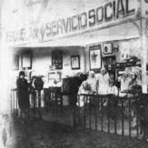 4 abr 1925 año - Primera Escuela de Servicio Social (Cinta de tiempo)