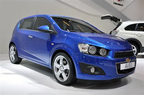 Chevrolet Aveo 2013 - reviews, prices, ratings with various photos