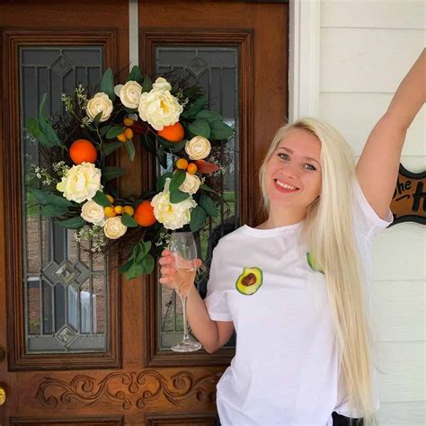 Is Cava Healthy? Tips From A Dietitian - Health Down South