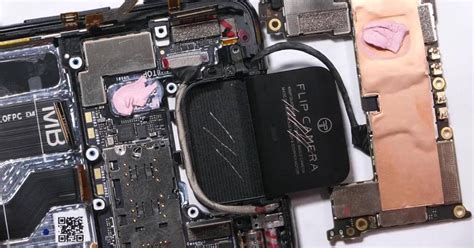 Asus ZenFone 6 Teardown Shows Lots Of Surprises On The Inside ...