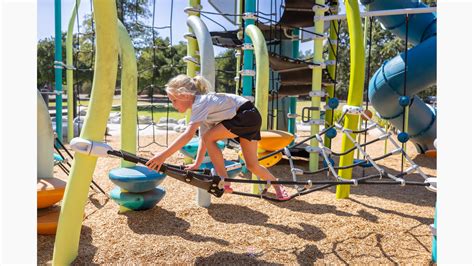 Conejo Creek North Park - Whimsical water and fish-themed playground