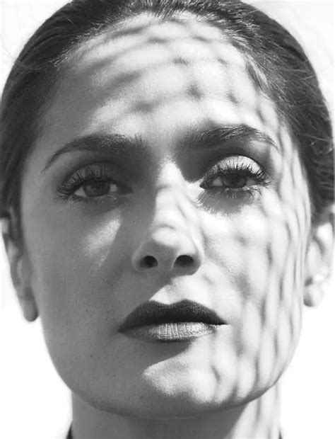 Salma Hayek by Diego Uchitel for Elle Mexico September 2014 / AvaxHome