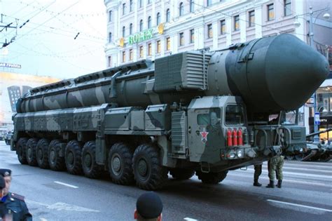 “鸟枪换炮”！白俄罗斯退出无核国家，未来将可能拥有核武器？_腾讯新闻