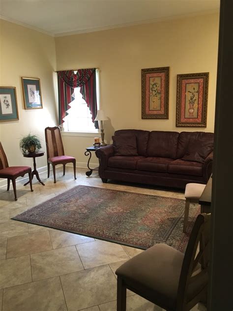 WELCH FUNERAL HOME - Updated December 2024 - 201 W Lampkin St ...