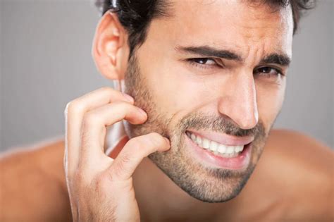 Beard Itching? Try Natural Beard Oil for Instant Relief – Vanmaysutras