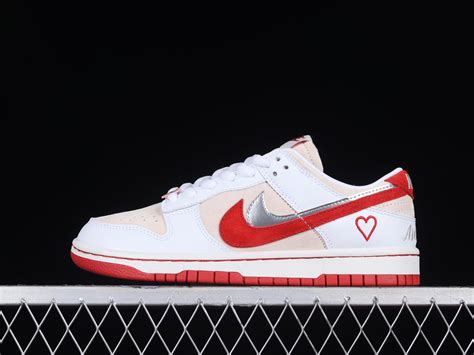 Nike SB Dunk Low Valentine's Day White Red Silver CT2552-188 - NIke ...