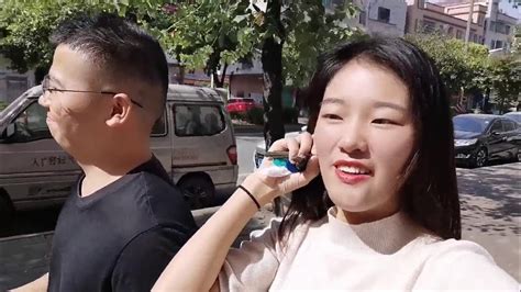 老公在上海打工，居然组建临时夫妻 - YouTube