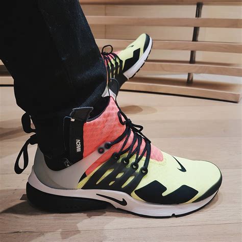 My favorite shoe in my collection - Acronym x Presto Hot Lava : r/Sneakers