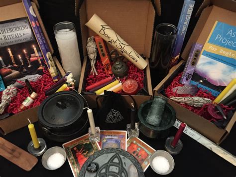 Box of Shadows | Subscription boxes, Gift subscription boxes, Beauty ...