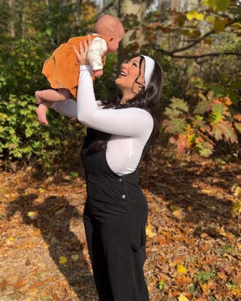 Karlee Steel | I love family walks 🤍 | Instagram