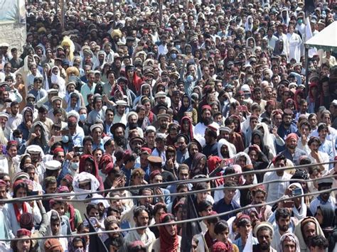 Pashtuns protest against state sponsored "good Taliban" and target ...